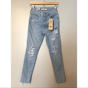 Levi’s 720 high rise super skinny